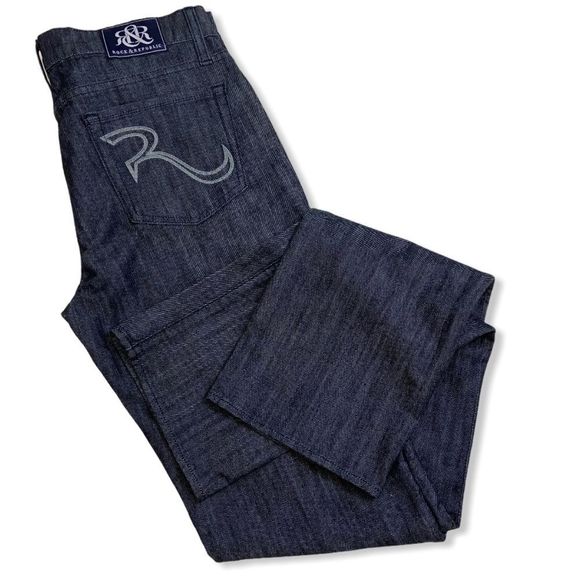 Rock & Republic Sienna Straight Leg  size 29 x 35 1/2 mid rise pocket detail EUC - Picture 9 of 11